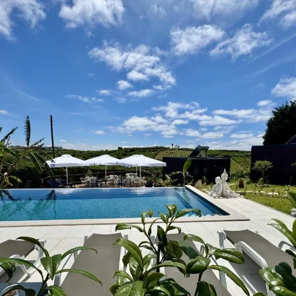 Villa's Pomar do Moinho - 5 minutes from Óbidos, hôtel à Usseira