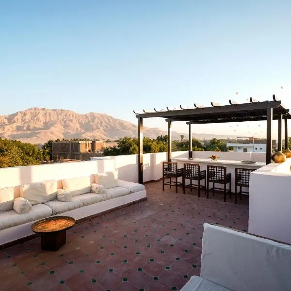 Al Wadi - Authentic Boutique Hotel with Balloon Views, Near Ancient Sites, hotel in Al Aqālitah