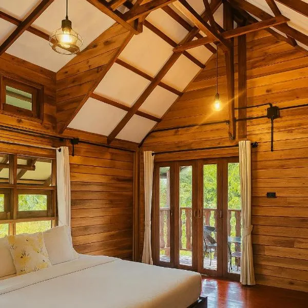 Nalintara resort นลินธารารีสอร์ท, hotel in Ban Pha Saeng Lang