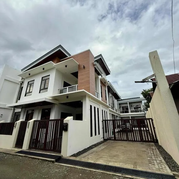 DADOORS Apartment, khách sạn ở Iloilo City