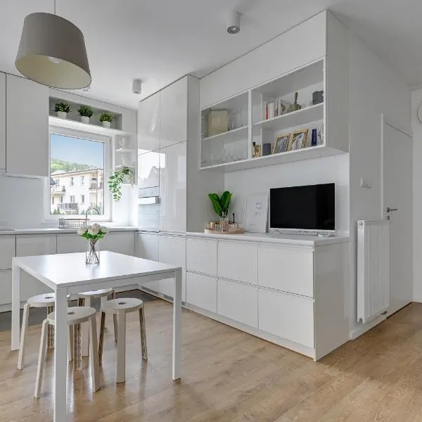APARTAMENT BLISKO TRÓJMIASTA I KASZUB, 20 minut komunikacją miejską do centrum Gdyni, hotel v destinaci Rumia