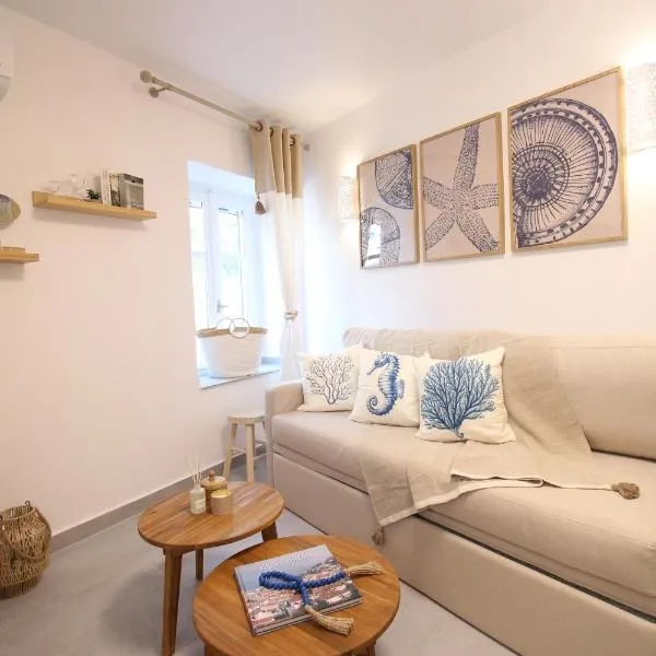 Azure Haven, hotel v destinaci Hydra