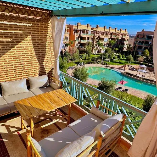 Modern - Moroccan 2BR with Panoramic Pool View, hotel in Marrakech