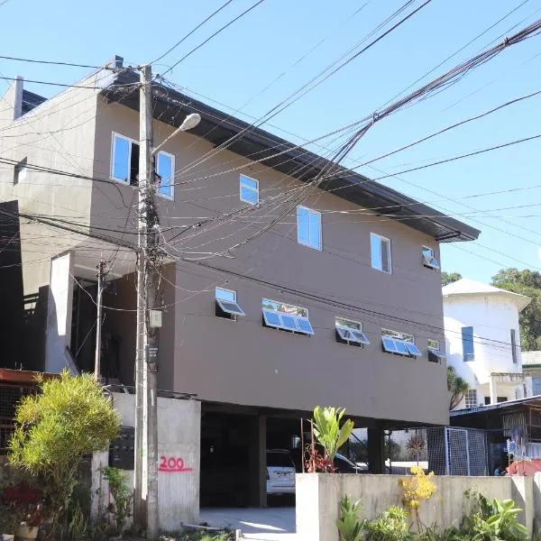 Slate Pine Baguio Homestay, hotel in Baguio