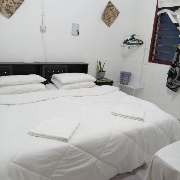 Mulu D Cave Homestay Room 2, hotel in Mulu