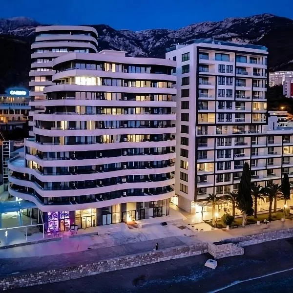 Royalis Suites Budva, hotel in Becici