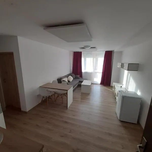 Hotel Felicia, hotel v destinaci Kaluža