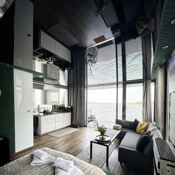 Domy Na Wodzie 3Miasto, khách sạn ở Gdańsk