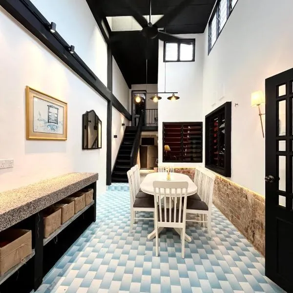 Peranakan House Convenient Stay near Jonker 6-12 pax, hotel in Malacca