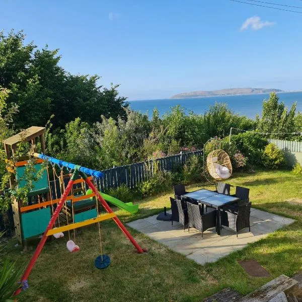 Sea view cottage near snowdon & coastal trails, hotel in Penmaen-mawr