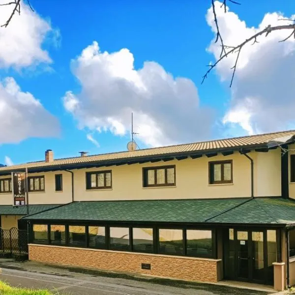 AgriHotel Papaya, hotel a San Pietro Apostolo