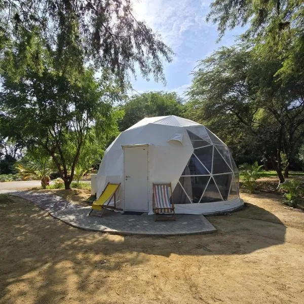 Club Porta Verde Glamping y Domos, hotel in Piura