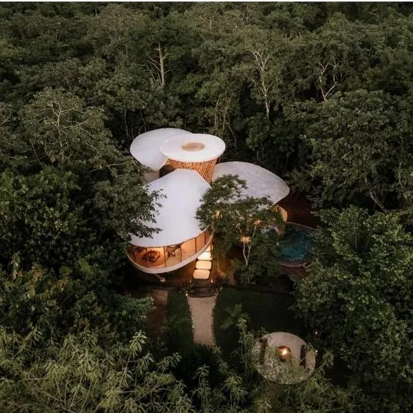 Awakening Sanctuary, hotel en Santa Cruz