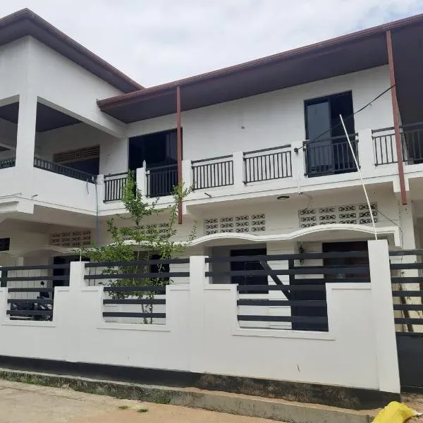 Viesnīca Aura Home Stay pilsētā Batikaloa