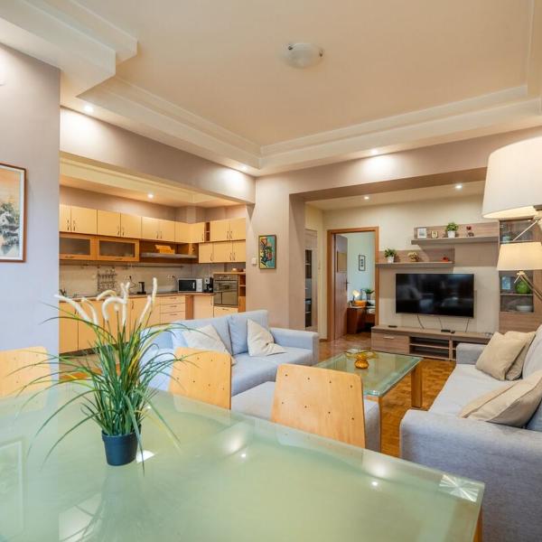 Spacious and Central Retreat, Sofia