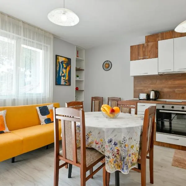 Modern Escape, hotel in Varna City