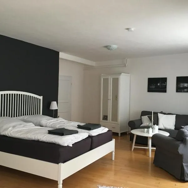 Gasthaus Hafenblick, hotel in Tönning