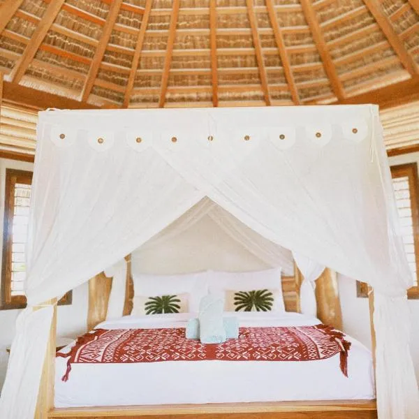 Oeseli Beach Bungalow, hotel v destinaci Pulau Helihana