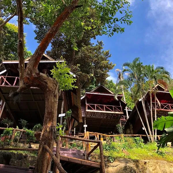 Phi Phi Ingphu Viewpoint Hotel, viešbutis mieste Pi Pi sala