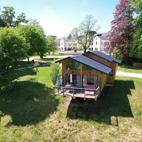 Cabanes du Domaine des Fées, hotel a Dole