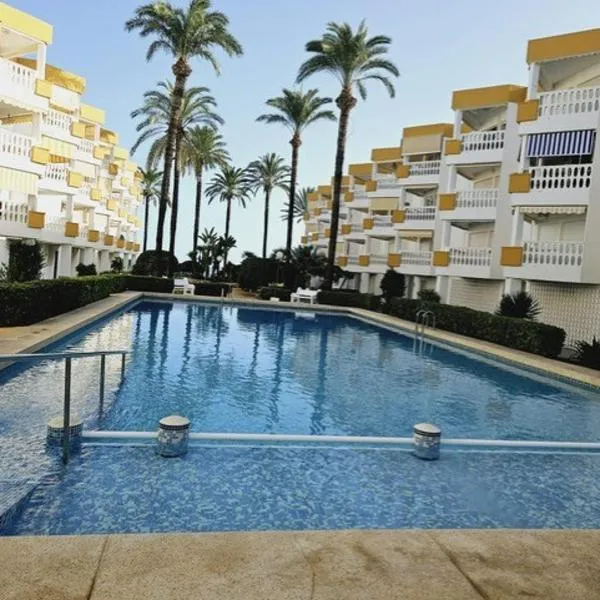 Holiday Beach, hotel in Denia