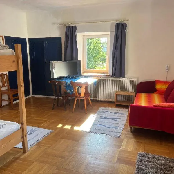 Wengerwirt zur Laube rustical "Blue", hotel in Admont