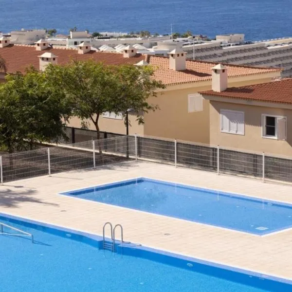 Los Gigantes,luxury aircon, views and pools, hotell Puerto de Santiagos