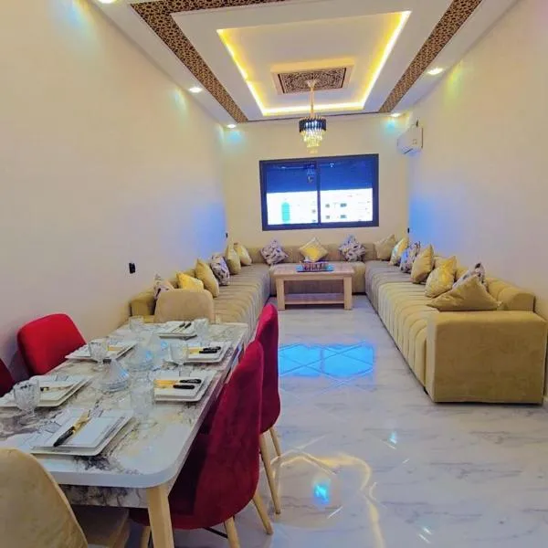 Luxuriöse Wohnung in Fez, khách sạn ở Fès