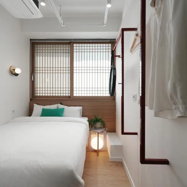 The Road Mini Hotel, hotel in Seoul