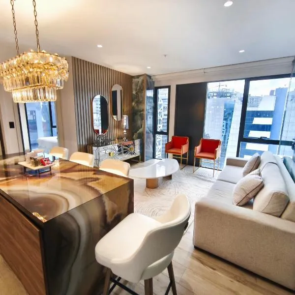 Suites & Apartments Coliving Ecuador Luxury XOE, hotel in Quito