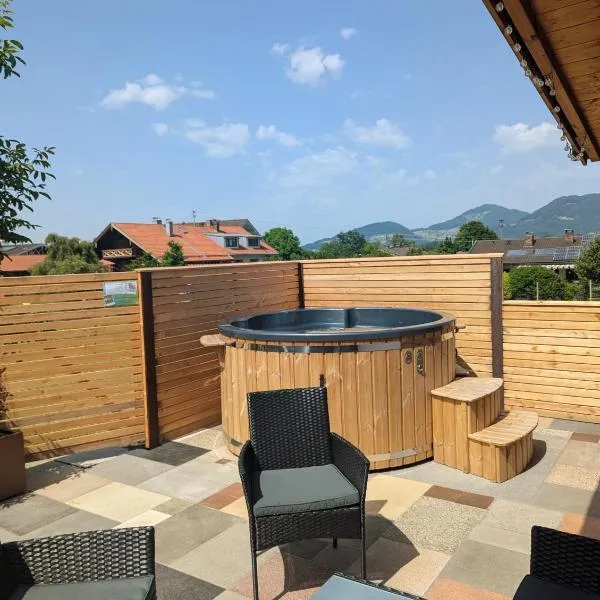 Ferienwohnung Goasnstoi - mit HotTub und Bergblick im Inntal, ξενοδοχείο σε Flintsbach am Inn