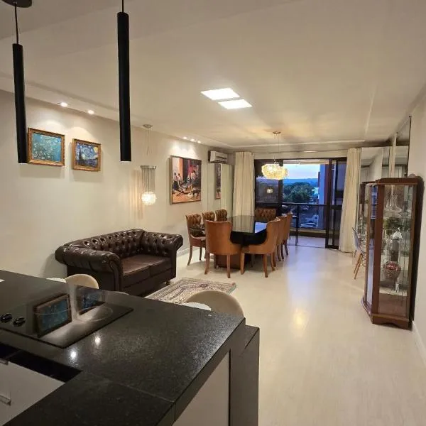 Luxurious apartment with lake side, ξενοδοχείο στη Μπραζίλια