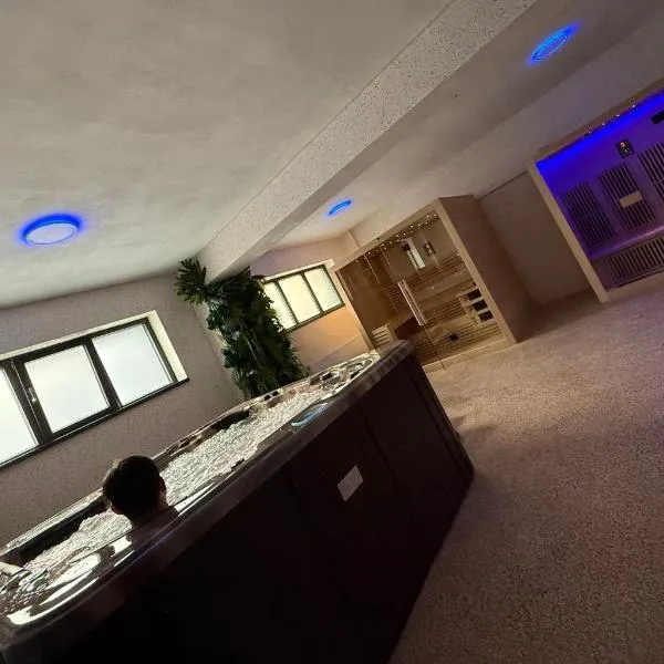 Hotel-Apartments Roxy&Maryo, hotel en Eforie Nord