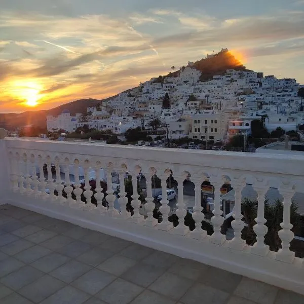 Parthenon, hotel en Chora de Ios