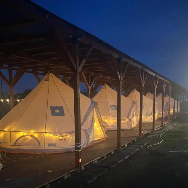 Meme Glamping, hotel v destinaci Corbu