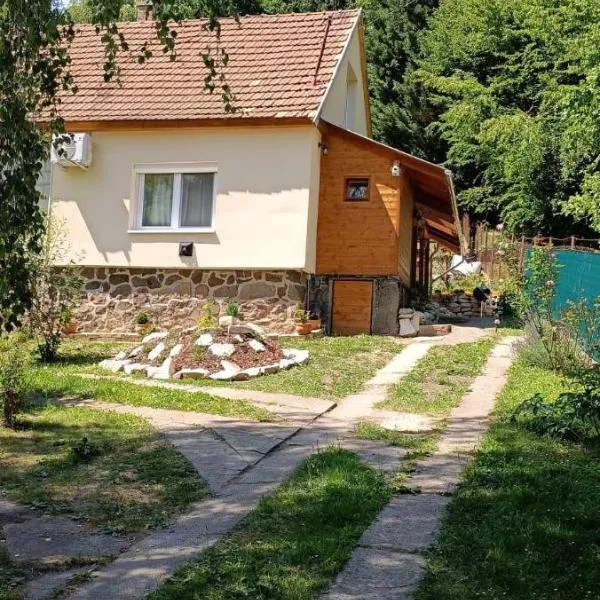 LélekZug Mátra, hotel v destinaci Parádsasvár