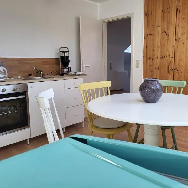 Dachwohnung in Feldrandlage, hotel v destinaci Burgwedel