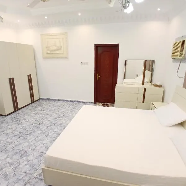 Urban Caravanserai - Guest House, hotel v destinaci Suhár