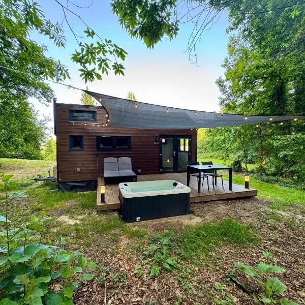 Tiny house face à la forêt - Évasion nature,位于Marval的酒店