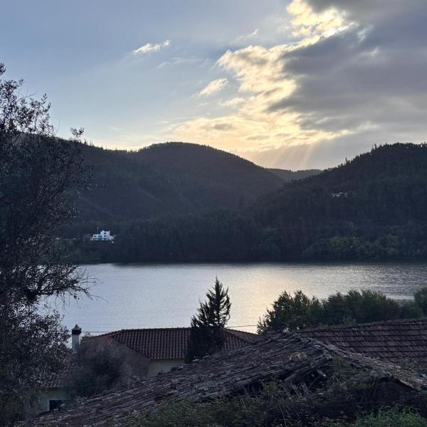 New Flat with View over the River Zezere, Casalinho de Santana