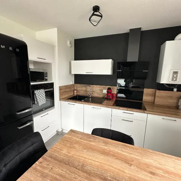 Le Doubs Cocon, hotel v destinaci Villers-le-Lac