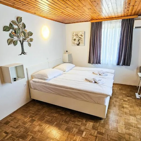 Rooms Koblar, hotel in Portorož