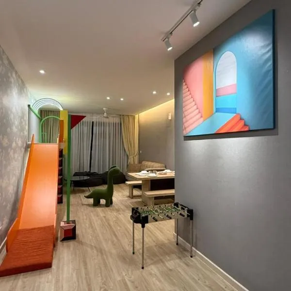 Legoland-JB Medini Luxury Play & Stay 5pax、Iskandar Puteriのホテル