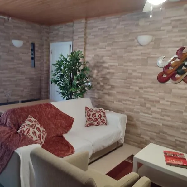 Lucas House 5 - Aljezur Apartment, hotel in Aljezur