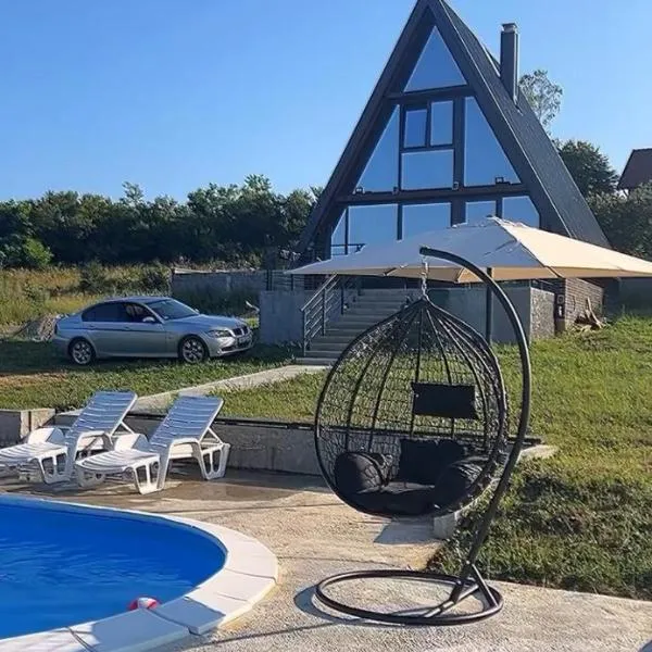 BlackPoolHouse, hotel v Bělehradě