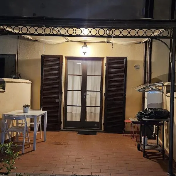 Bilocale indipendente a 10' da Pisa, hôtel à Cascina