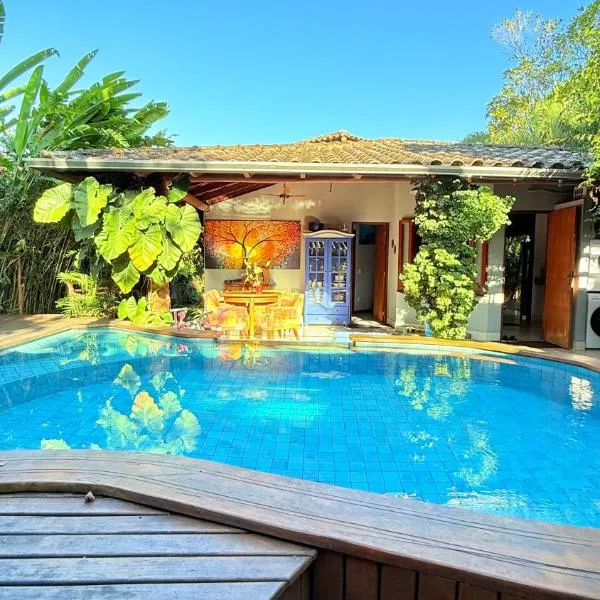 Casa Jardim Bangalos, hotel in Paraty