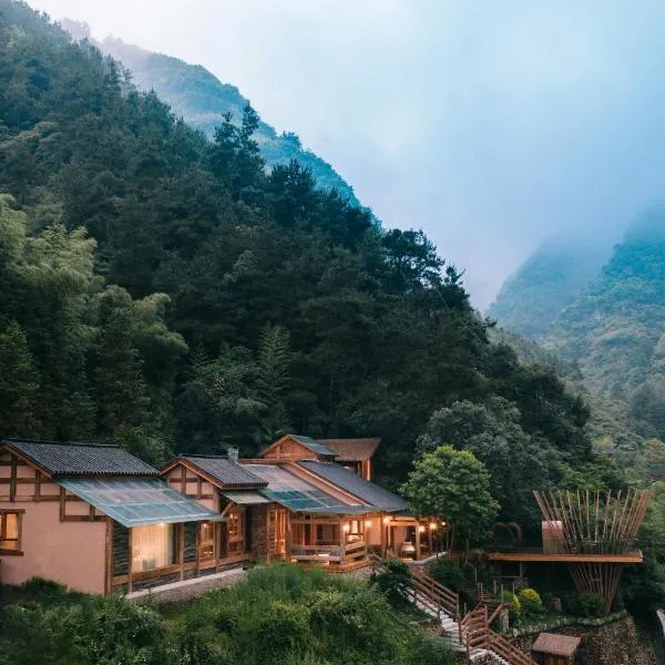 Home Away From Home, Hotel in Zhangjiajie