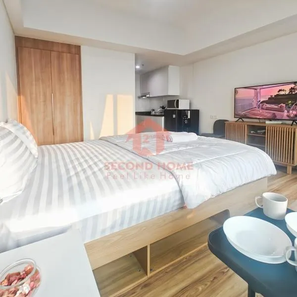 Cozy Studio South Gate Apt with Pool, Gym, Wi-Fi by 2ndHome, hotel v destinaci Jakarta