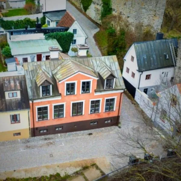Rosa Huset - I hjärtat av Visby, hotel en Visby